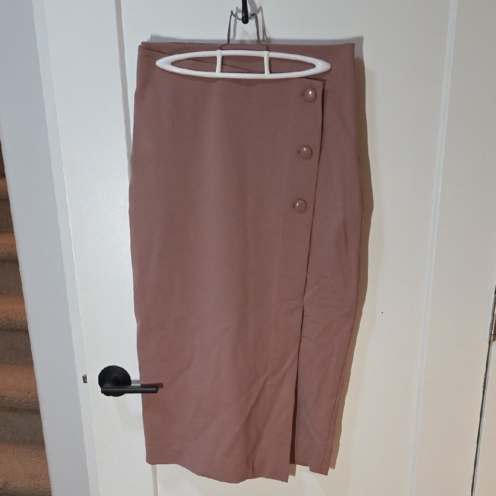 Babaton Dusty Rose Button-Accent Pencil Skirt